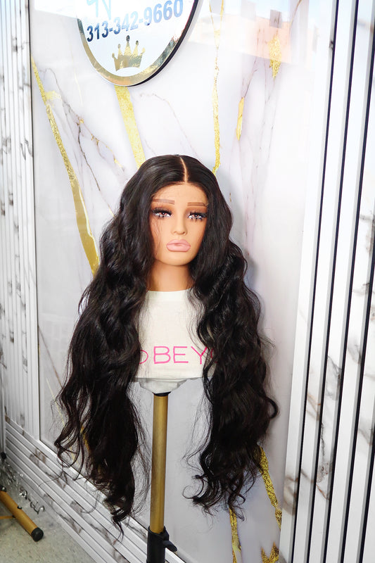 Bintu Raw 30”Human Hair Blend Wig